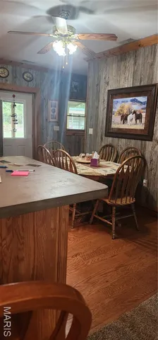 $365,000 | 18755 Dixon Road, Licking, MO 65542