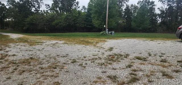 $365,000 | 18755 Dixon Road, Licking, MO 65542