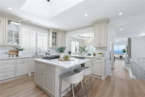 $6,098,000 | 2304 Hermosa Avenue, Hermosa Beach, CA 90254
