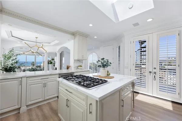 $6,098,000 | 2304 Hermosa Avenue, Hermosa Beach, CA 90254