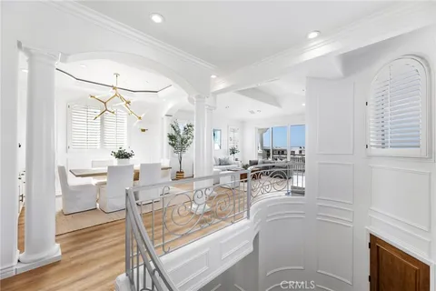 $6,098,000 | 2304 Hermosa Avenue, Hermosa Beach, CA 90254