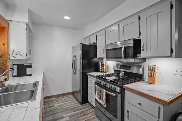 $449,000 | 5112 Rabeneck Way, Fair Oaks, CA 95628