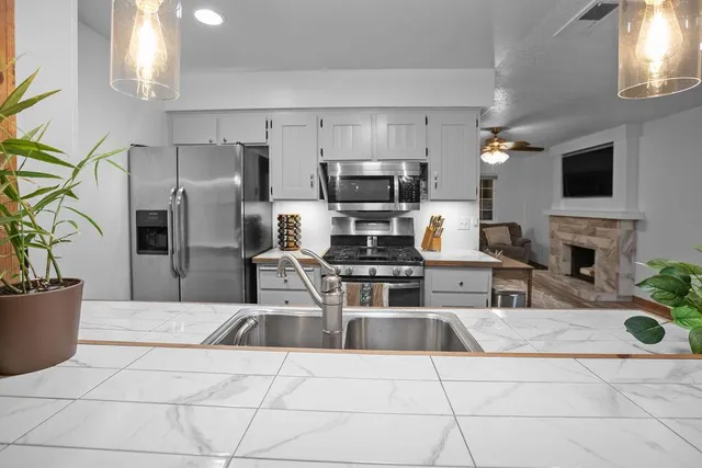 $449,000 | 5112 Rabeneck Way, Fair Oaks, CA 95628