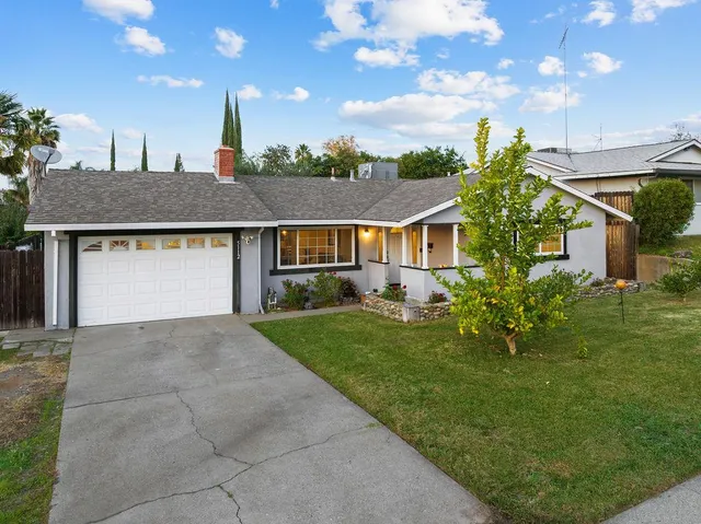 $449,000 | 5112 Rabeneck Way, Fair Oaks, CA 95628