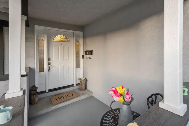 $449,000 | 5112 Rabeneck Way, Fair Oaks, CA 95628