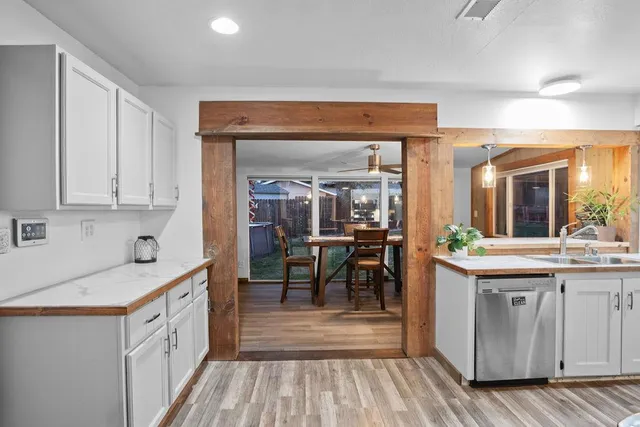 $449,000 | 5112 Rabeneck Way, Fair Oaks, CA 95628