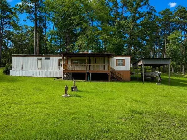 $200,000 | 270 Peachtree, Burkeville, TX 75932