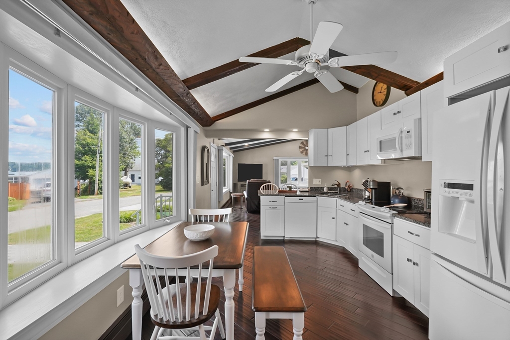 91 Greenleaf Street Fall River, MA 02721 - Photo 18 of 42 Gallery Image 18