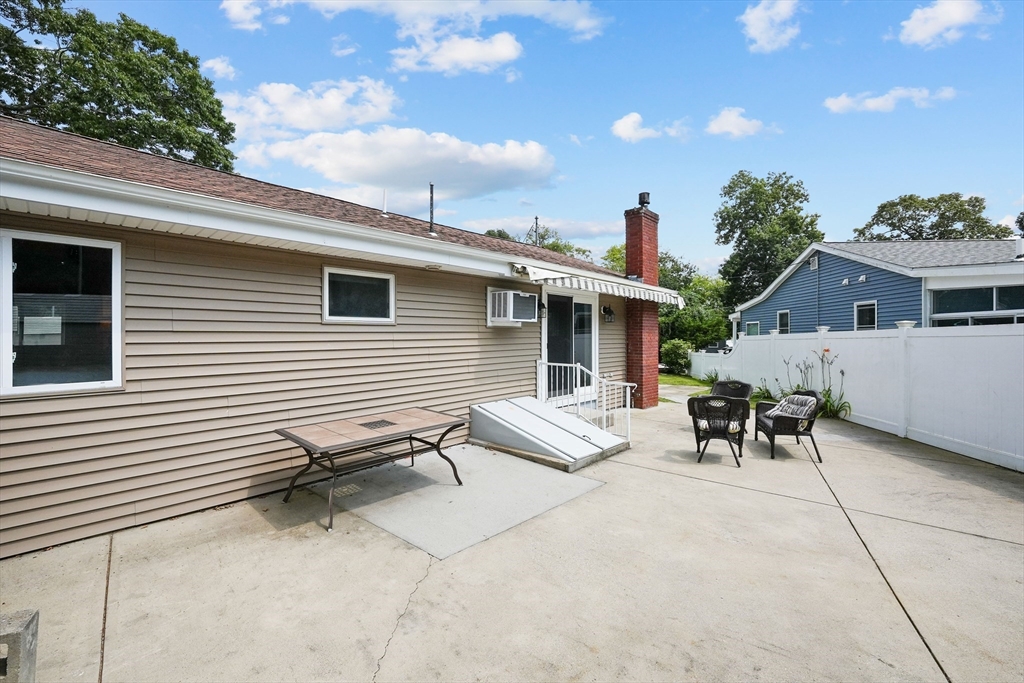 91 Greenleaf Street Fall River, MA 02721 - Photo 33 of 42 Gallery Image 33