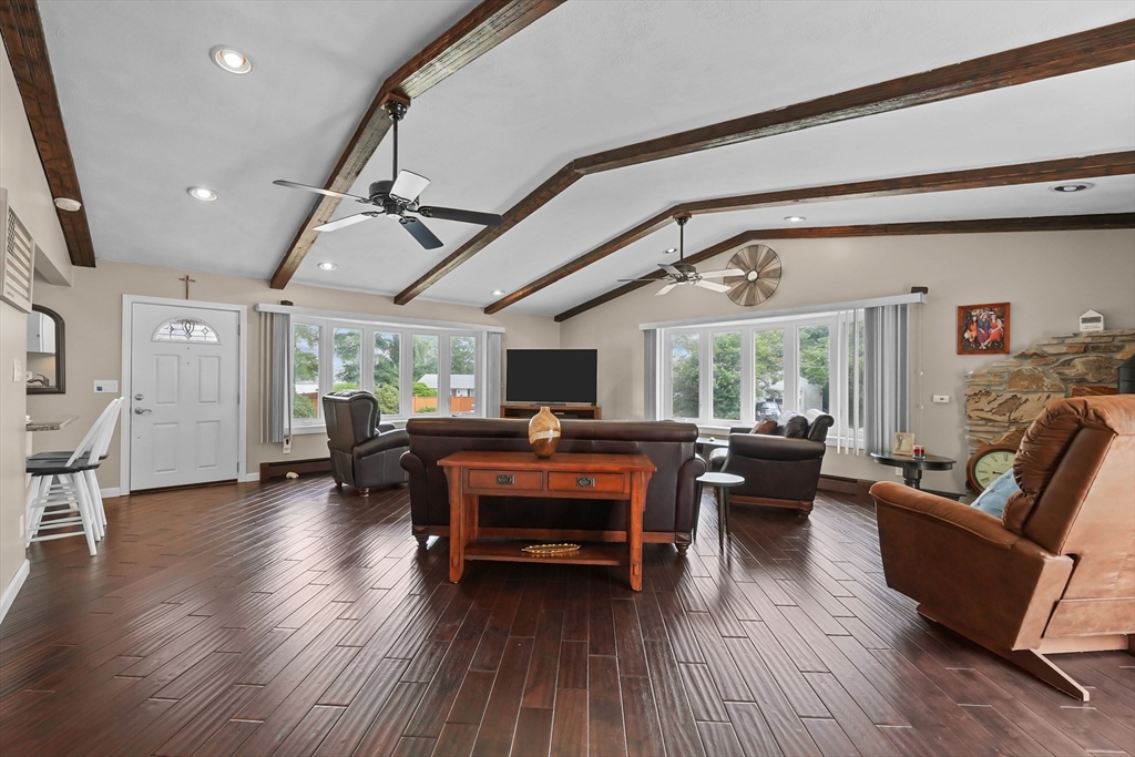 91 Greenleaf Street Fall River, MA 02721 - Photo 8 of 42 Gallery Image 8