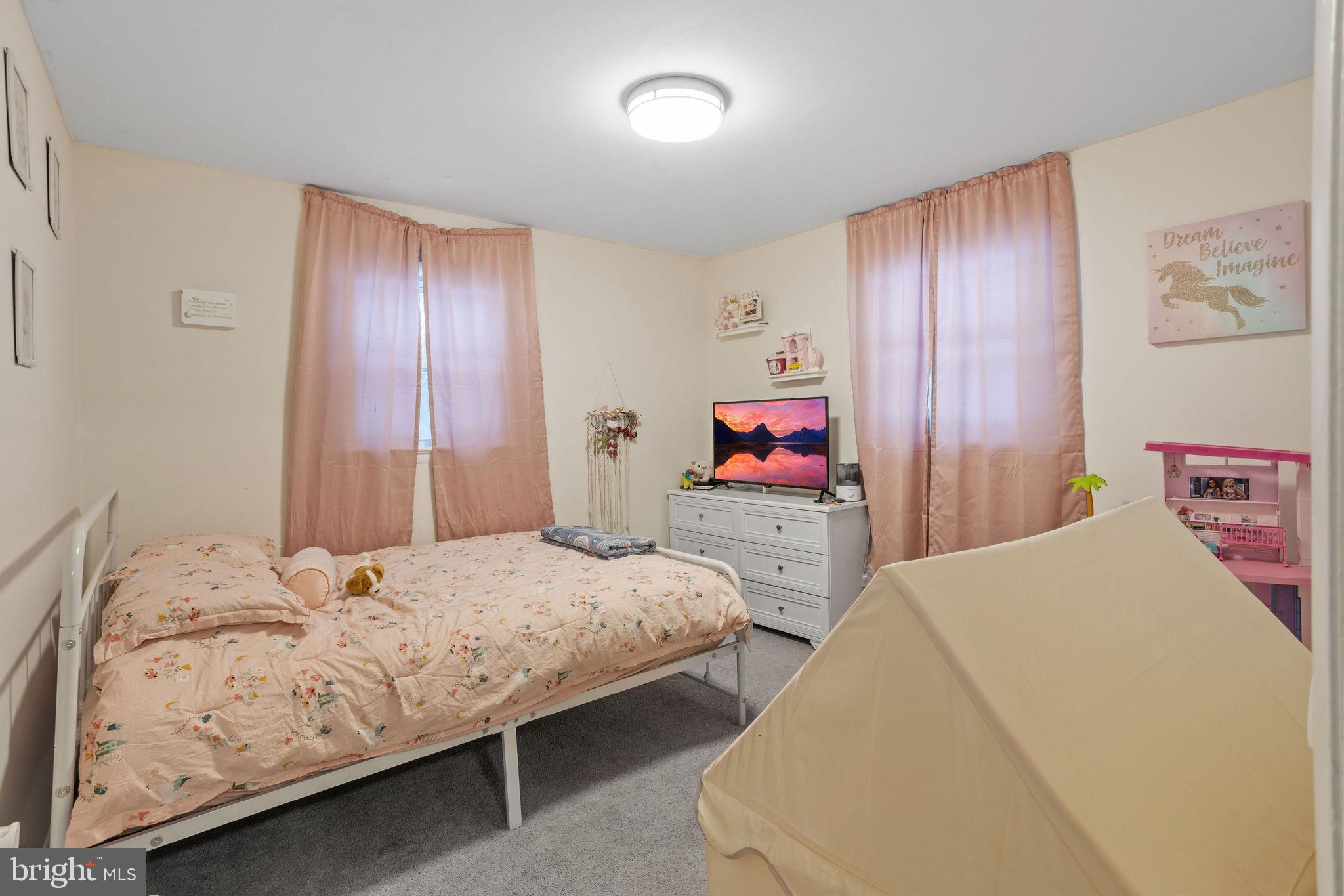 1 Ruby Avenue Sewell, NJ 08080 - Photo 21 of 32 a bedroom with a bed and a closet