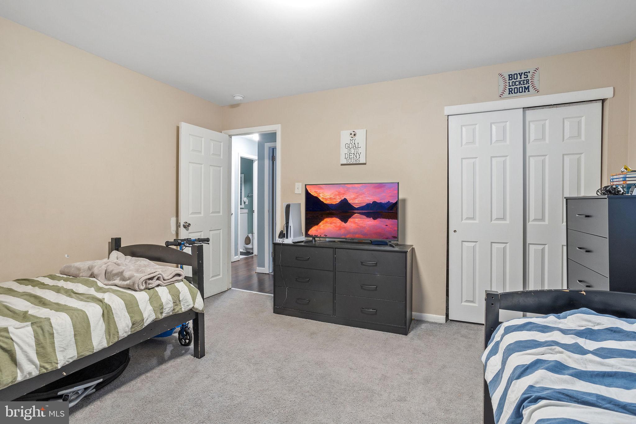 1 Ruby Avenue Sewell, NJ 08080 - Photo 26 of 32 a bedroom with a bed and dresser