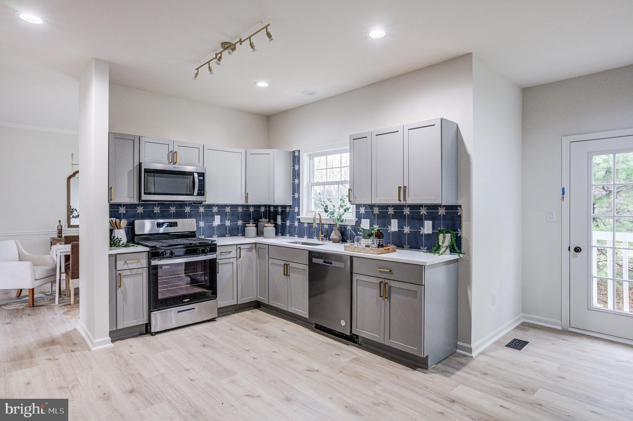 2712 Rona Road Gwynn Oak, MD 21207 - Photo 17 of 56