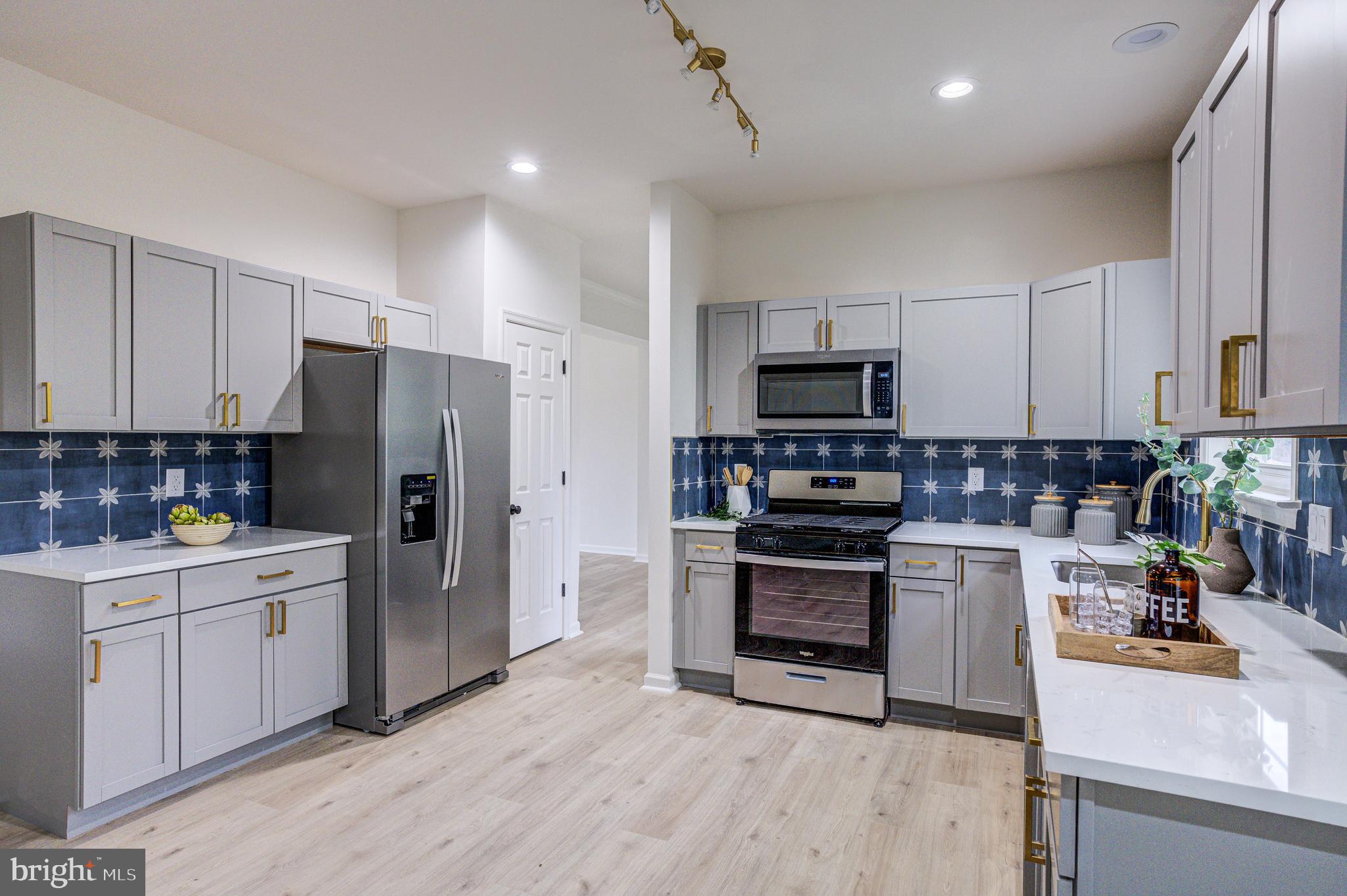 2712 Rona Road Gwynn Oak, MD 21207 - Photo 19 of 56