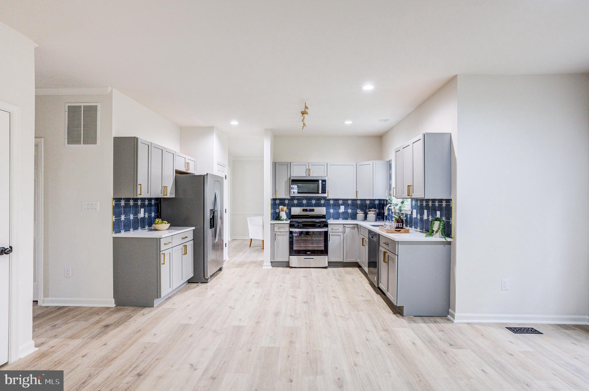 2712 Rona Road Gwynn Oak, MD 21207 - Photo 21 of 56