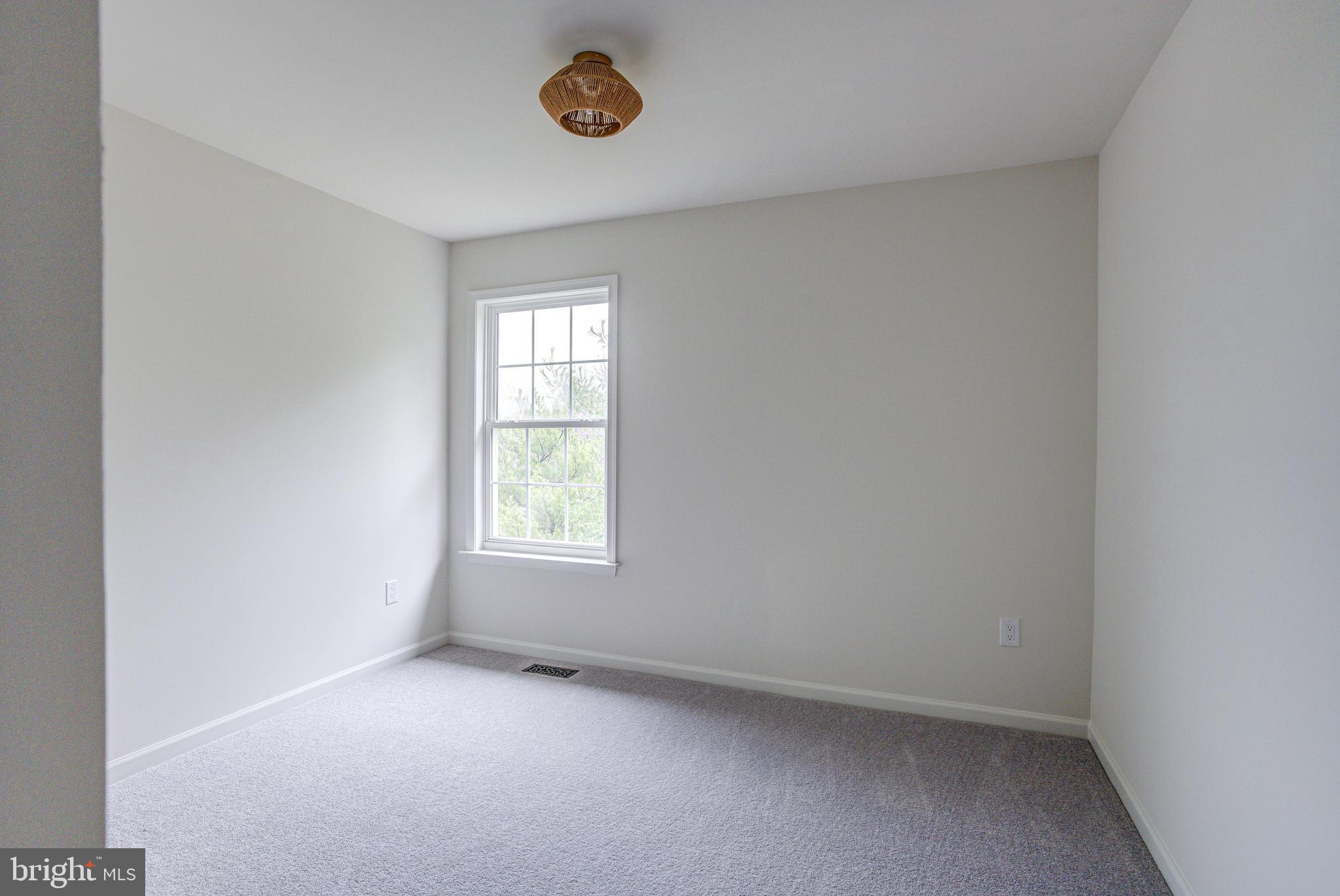 2712 Rona Road Gwynn Oak, MD 21207 - Photo 40 of 56