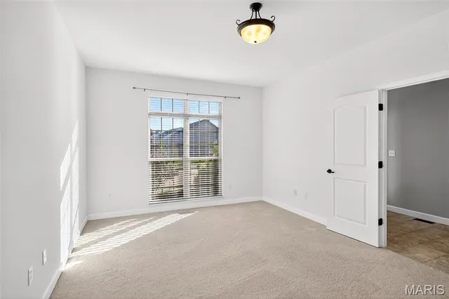 $399,900 | 1515 New Brunswick Drive, Waterloo, IL 62298