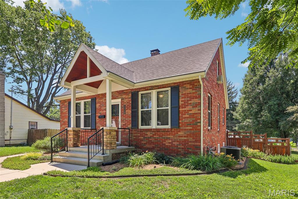 1118 13th Street Highland, IL 62249 - Photo 4 of 42