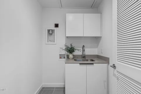 $1,347,500 | 501 South Bloodworth Street, Unit 101, Raleigh, NC 27601