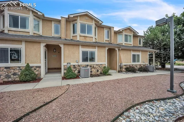 $305,000 | 1034 Fountain Mesa Road, Fountain, CO 80817