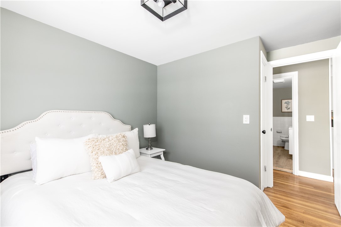 70 Manistee Street Pawtucket, RI 02861 - Photo 13 of 47