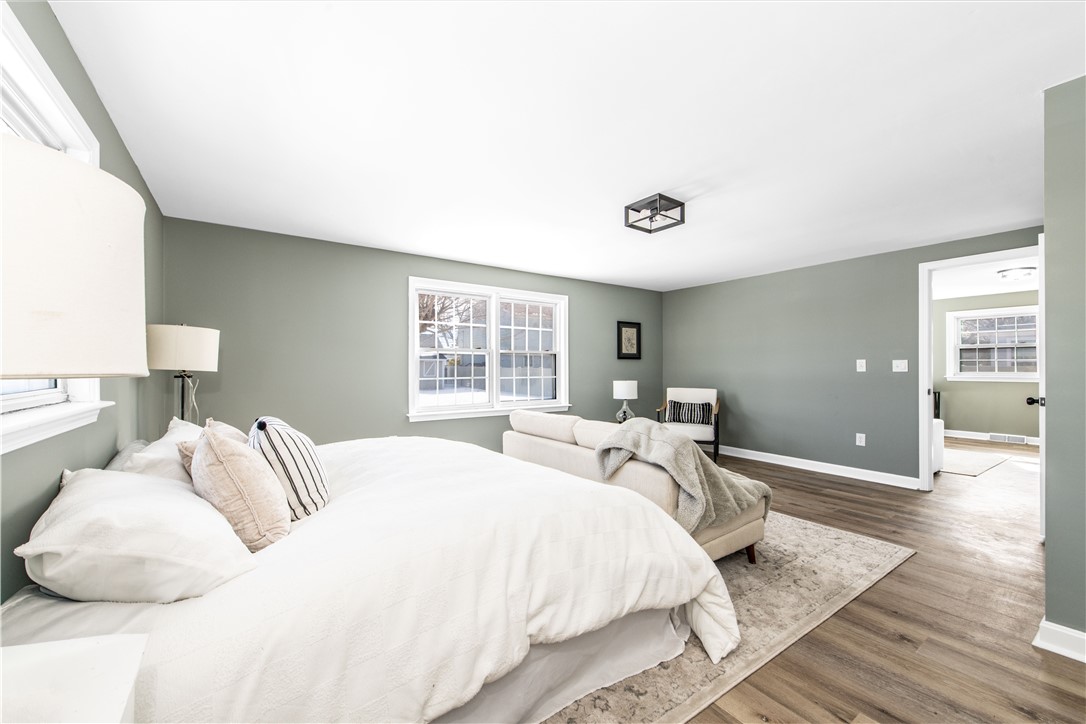 70 Manistee Street Pawtucket, RI 02861 - Photo 19 of 47