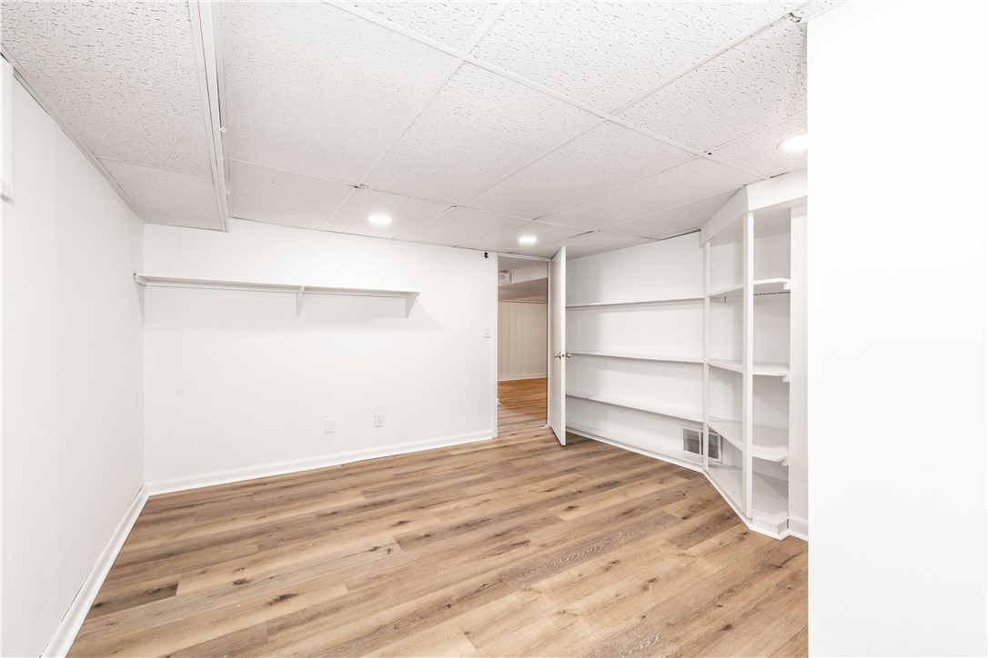 70 Manistee Street Pawtucket, RI 02861 - Photo 38 of 47