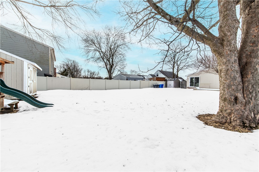 70 Manistee Street Pawtucket, RI 02861 - Photo 45 of 47