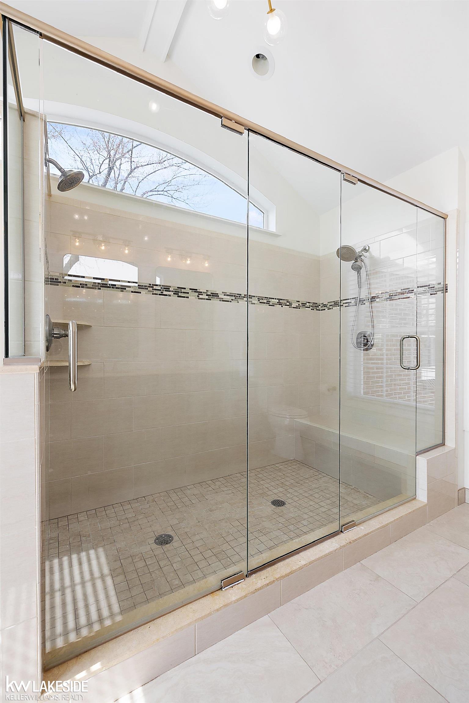 315 Wesley Street Rochester, MI 48307 - Photo 29 of 60 50105500-28.JPG
