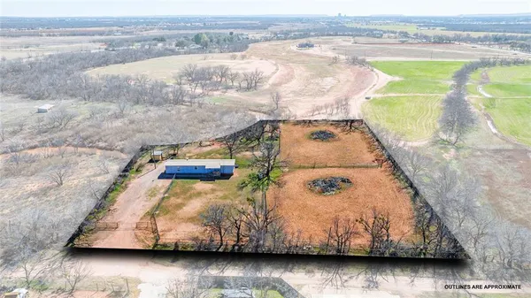 $1,835 | 417 Elm Creek Road, Abilene, TX 79601