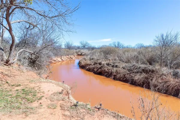 $1,835 | 417 Elm Creek Road, Abilene, TX 79601