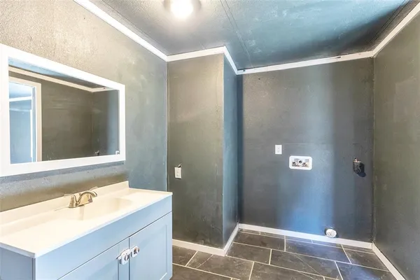 $1,835 | 417 Elm Creek Road, Abilene, TX 79601