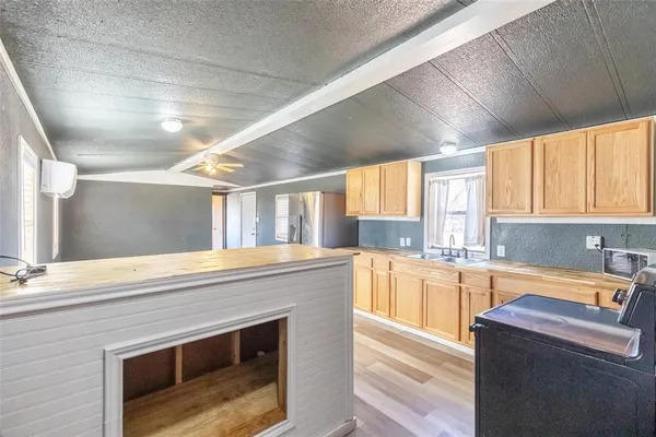 $1,835 | 417 Elm Creek Road, Abilene, TX 79601
