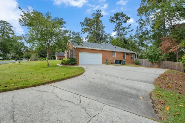 $469,000 | 2994 North Umberland Drive, Tallahassee, FL 32309