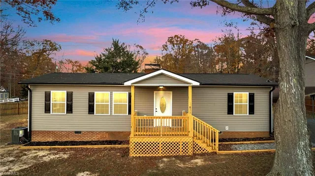 $250,000 | 811 Sherwood Avenue, Asheboro, NC 27205