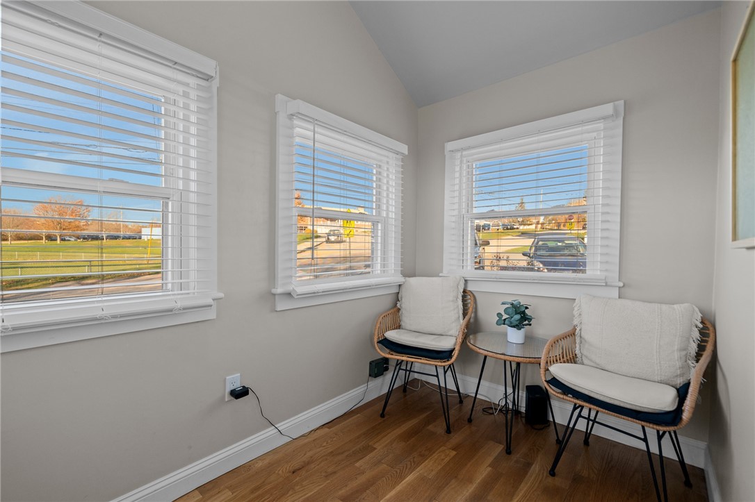 49 Reservoir Road Middletown, RI 02842 - Photo 21 of 29