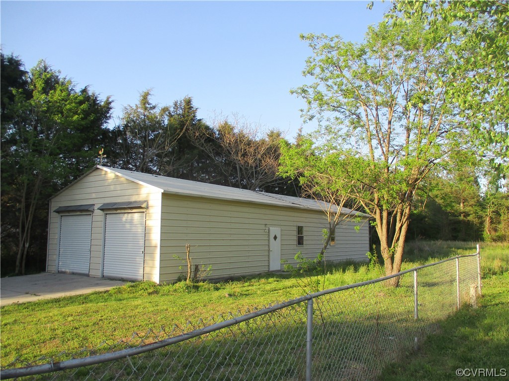7335 Baxter Road Disputanta, VA 23842 - Photo 14 of 17 Gallery Image 14