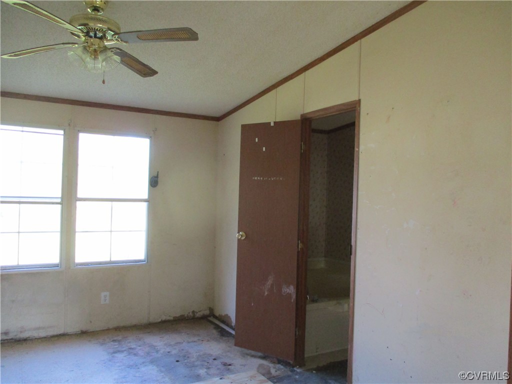 7335 Baxter Road Disputanta, VA 23842 - Photo 9 of 17 Gallery Image 9
