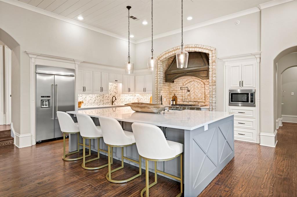 1609 Noble Way Flower Mound, TX 75022 - Photo 10 of 40