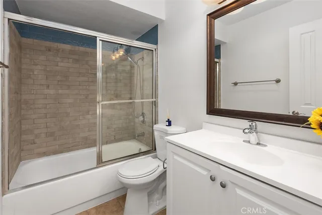 $485,000 | 6750 Beadnell Way, Unit 3, San Diego, CA 92117