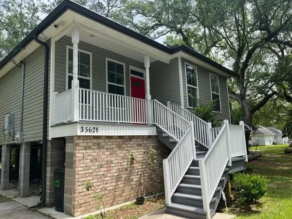 $1,800 | 35621 Oakridge Avenue, Slidell, LA 70460