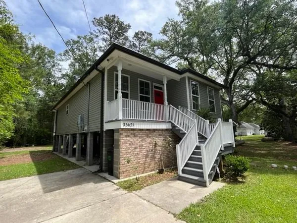 $1,800 | 35621 Oakridge Avenue, Slidell, LA 70460