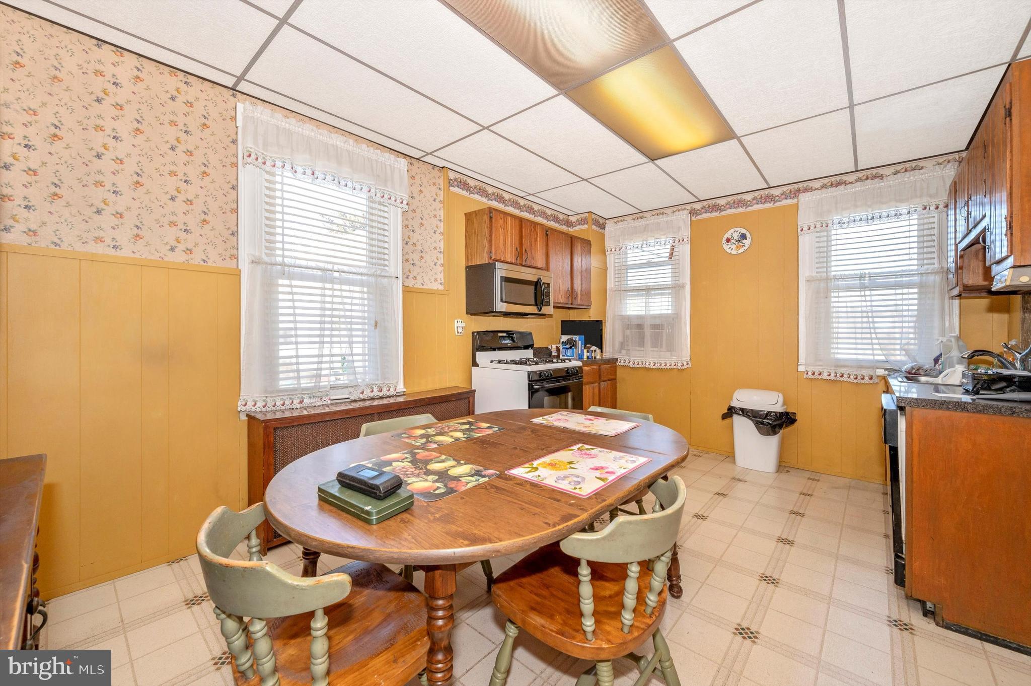 4610 Ridgeway Avenue Baltimore, MD 21206 - Photo 10 of 32 Gallery Image 10