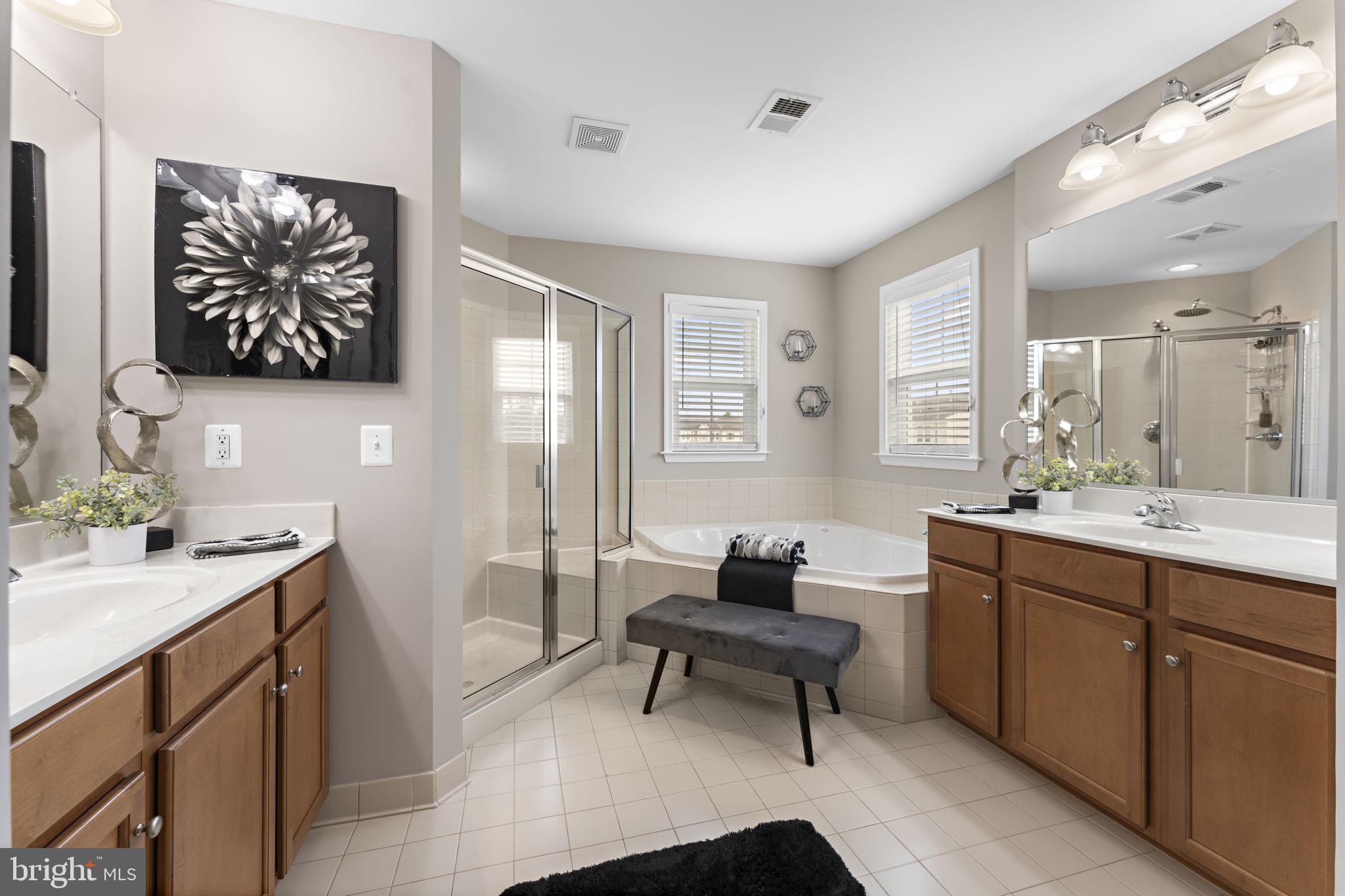 42441 Nickens Place Ashburn, VA 20148 - Photo 20 of 61 Master Ensuite