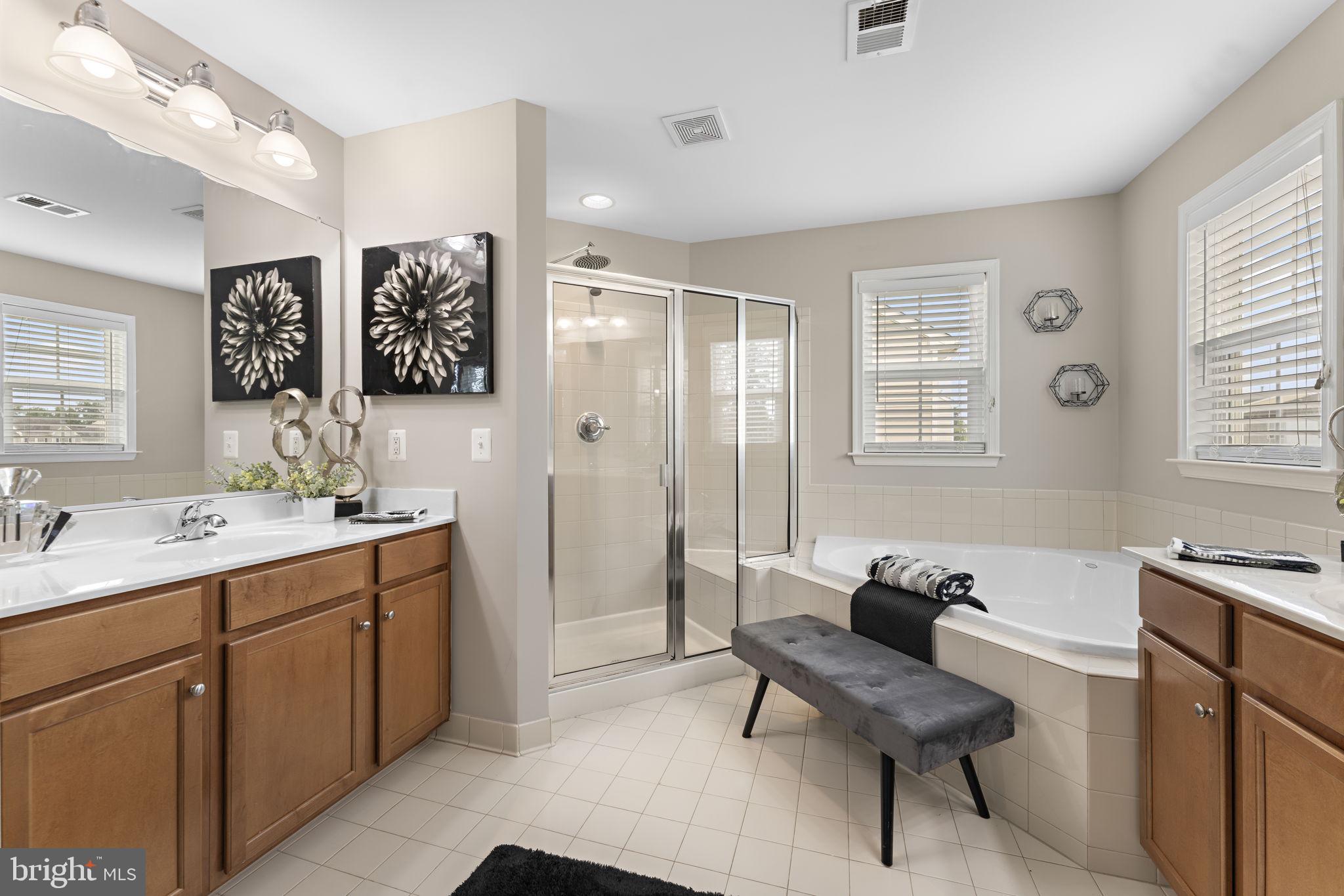 42441 Nickens Place Ashburn, VA 20148 - Photo 21 of 61 Master Ensuite