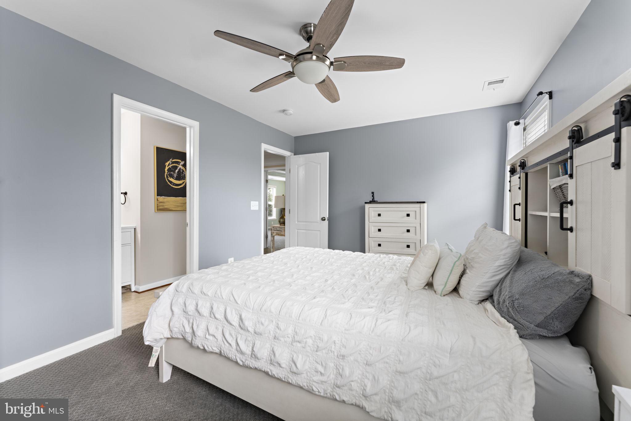 42441 Nickens Place Ashburn, VA 20148 - Photo 23 of 61 2nd Upper Bedroom