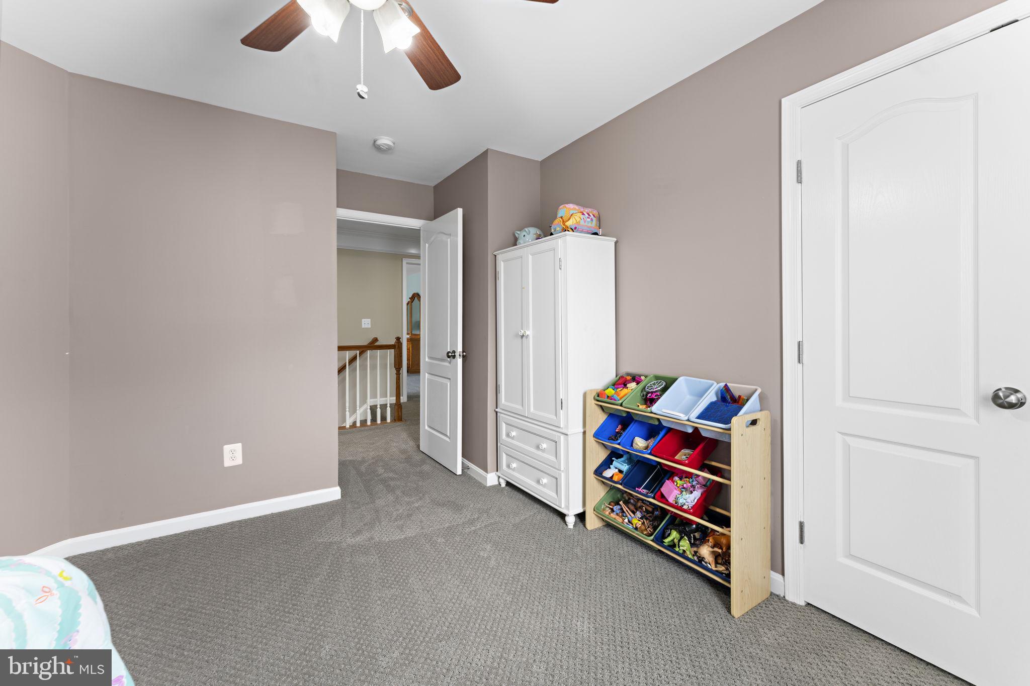 42441 Nickens Place Ashburn, VA 20148 - Photo 27 of 61 4th Upper Bedroom