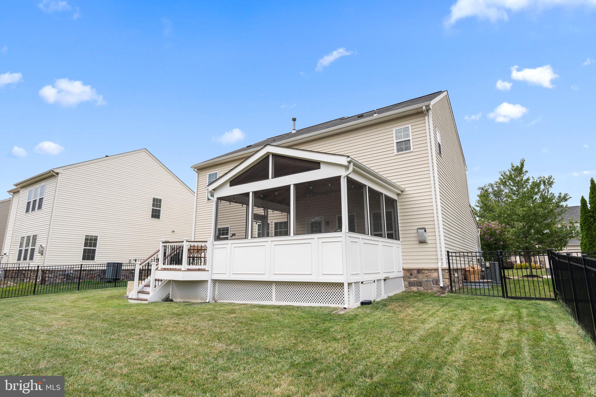 42441 Nickens Place Ashburn, VA 20148 - Photo 42 of 61 Fenced & Flat Backyard