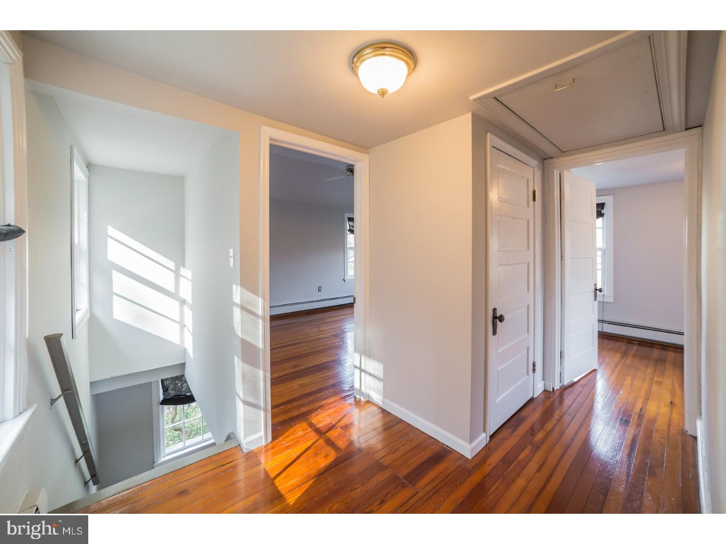 4734 River Road New Hope, PA 18938 - Photo 15 of 25 Hallway