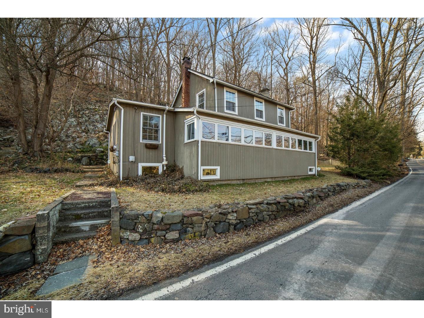 4734 River Road New Hope, PA 18938 - Photo 4 of 25 Exterior Front